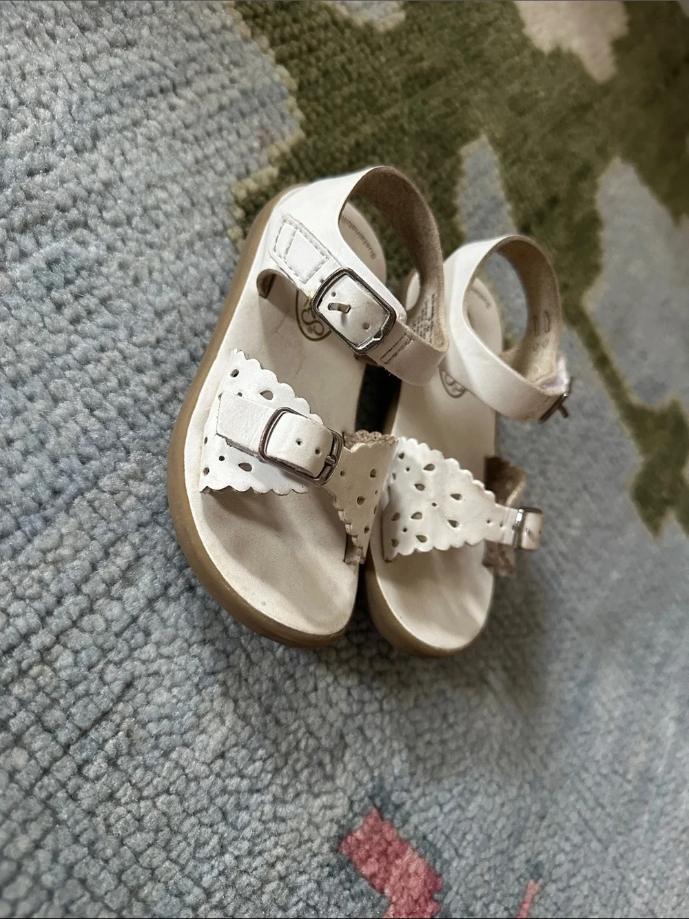 Footmates Ariel waterproof White Toddler Sandals with Velcro Buckle Straps